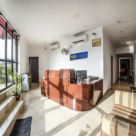 Fabhotel 21 Milestone Delhi Airport